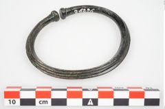 Foto von Bronzearmreif (NHMW-PRAE-026226)